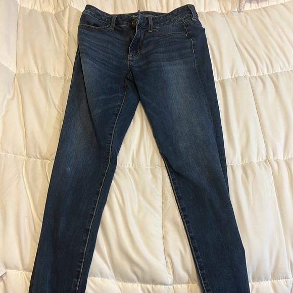 Stretchy American Eagle jeans - Picture 2 of 2
